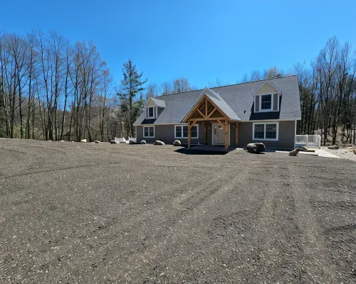 Newly Built Secluded Home, Large Game Room, Full RV Hook-up - 4-Star