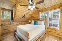 Cozy Cabin Near Helen + Hot Tub + Fire Pit + Game Room + More - con encanto