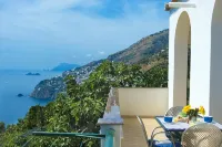 Raphael House, terrace with solarium and sea view - Ocean View
