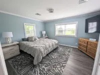 4-Bedroom Home /Port Clinton. Close to restaurants/shopping, Jet Express, beach. - 3-Star