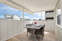 Dog-Friendly Obx Saltbox, Walk to Beach, Walk-in Showers - Holiday Apartments