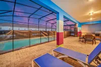 Orlando Oasis: Luxury 8Br Villa with Private Pool,  Close to Disney - Private Pools