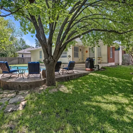 Quick Access: Kalahari- Dell Diamond- Austin- 4Bdrm- 1Story with Pool & Games