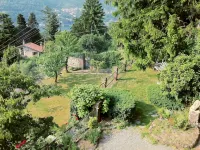 Villa Rossa,  magnificent garden and view on the lake at only 10 min. from Como - Alloggi