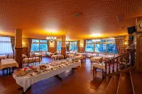 Hotel Astoria - Desayuno