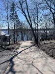 Tiny Red House near Lake Delavan - Wifi
