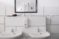 Hammerbrook Hostel - بيوت الشباب