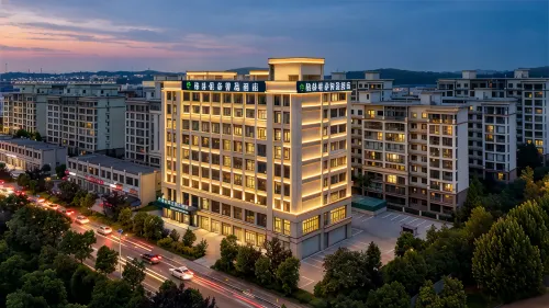 GreenTree Inn Express Hotel - 주차장