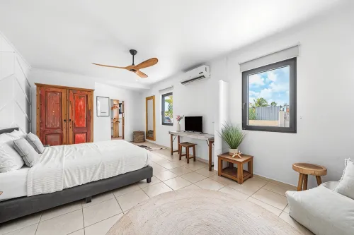 Charming apartment with AC in living, garden and walking distance to the ocean! - อพาร์ทเม้นท์