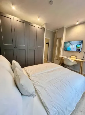 Im Herzen der Stadt - EG Wohnung - โฮมสเตย์