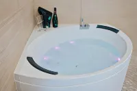 บีแอนด์บี เรอาเล - ที่มีอ่างอาบน้ำ