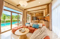 Azure Tropical Pool Villas - pemandangan pegunungan