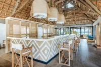 Lagoon Attitude (Adults Only) - Baarit