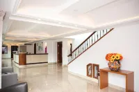 โรงแรมบูทีคพลาซาโดราดาส - 3 ดาว