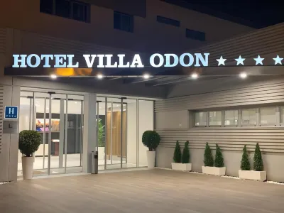 Hotel Villa Odon Hotels near Centro Comercial Parque Oeste