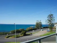 Pierview Apartments Hotels in Lorne