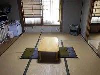 Minshuku Takenoya Hotels near Shimacoya