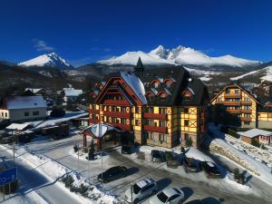 Family Apartments in Mountain Hotel