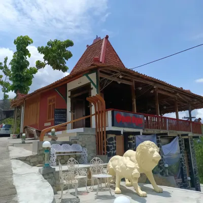 Omah Singo Stay & Resto Yogyakarta Hotel di Piyungan