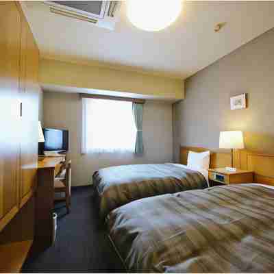 Hotel Route-Inn Aomori Ekimae Rooms