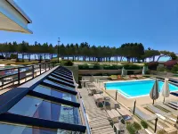 Le Churchill Hôtel & Spa - Pools