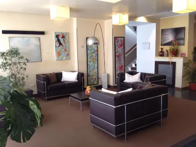 B&B HOTEL First 칼렌자노 호텔
