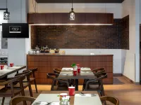Hotel Neo Gading Solo - Aamiainen