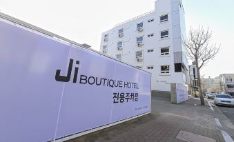 JI Boutique Hotel
