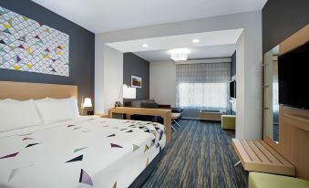 La Quinta Inn & Suites by Wyndham Manassas VA-Dulles Airport