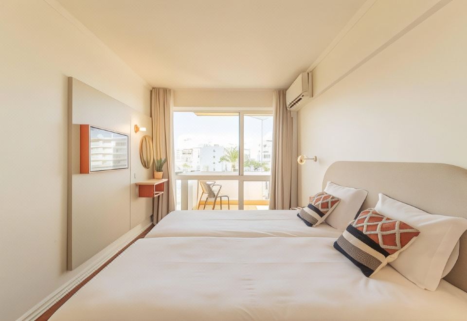 호텔 몬테마르 라고스 조식