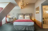 Handsome Hotel Hotels in Paris