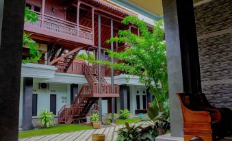 Grand Baluran Villa