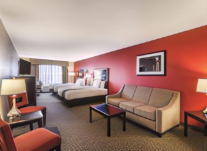 La Quinta Inn & Suites by Wyndham Fargo-Medical Center