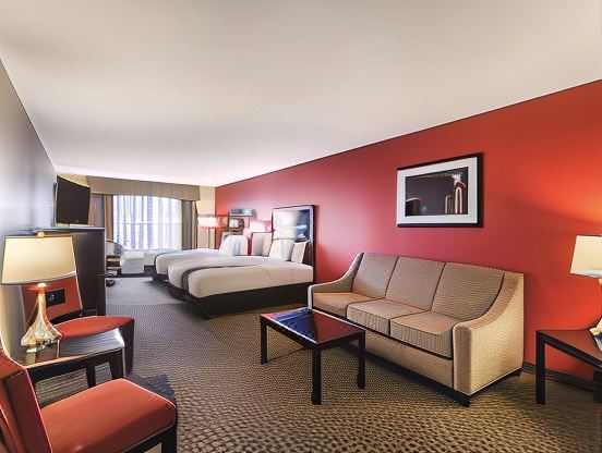 La Quinta Inn & Suites by Wyndham Fargo-Medical Center - Housity