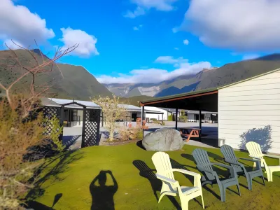 Lake Matheson Motel