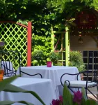 L'Hôtel le Cheval Noir Hotels in Cannes-Écluse