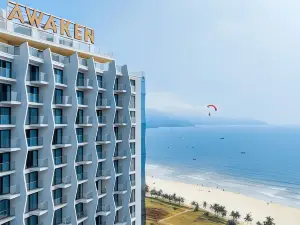 Awaken Da Nang Hotel