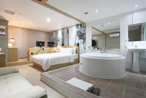 Sanbon CC Hotels in Gunpo-si