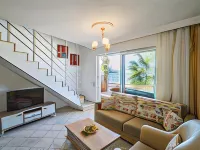 Sunset Beach Resort Aqua Lettings Hotel di Karagedik Mahallesi