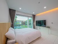 Muju Forest Pool Villa Hotels in Muju-gun
