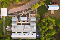 Wild Rice Retreat Hotels near Halvor Reiten Park and Public Beach