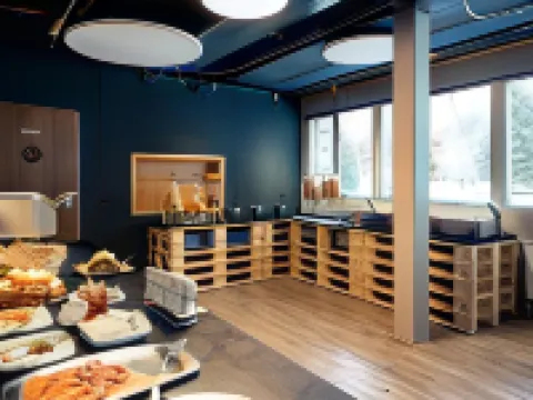 โรงแรมเมาท์ไทม์ โรงแรมในTasch