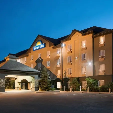 Days Inn by Wyndham Medicine Hat