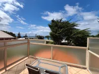 Angela's Beach Stays Hotels in Tanybryn