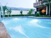 هوتل فامديف فورت