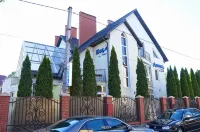 Laptau Hotel