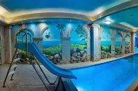 Spa Hotel Gloria - Pool
