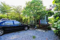 Plernsalaya Resort Các khách sạn gần Mahidol University Salaya