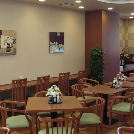 Hotel Route-Inn Aizuwakamatsu Отели рядом со станцией Станция Аизу-Вакаматасу JR