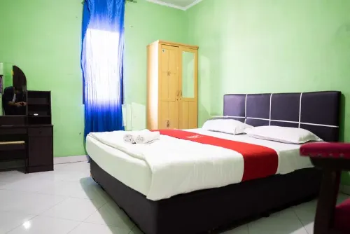 Hotel Ratu Ayu 2 Lampung Mitra RedDoorz Hotels in Sukabumi Indah